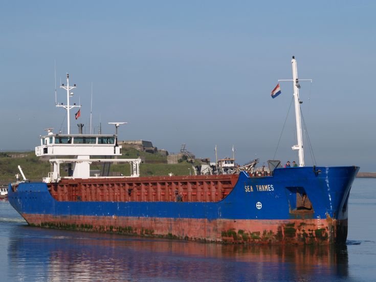 Picture of the coaster MV Sea Thames