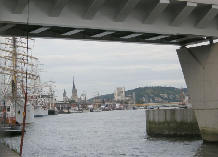 Rouen, the old port.