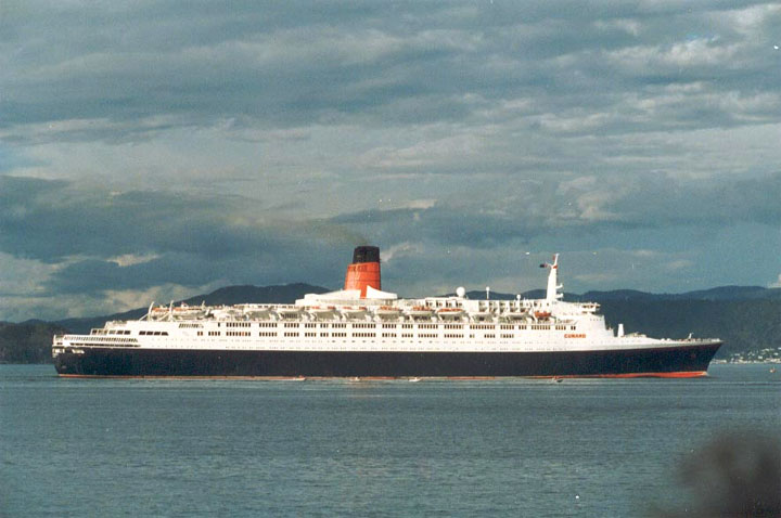 QE2 leaving Wellington Harbour, New Zealand