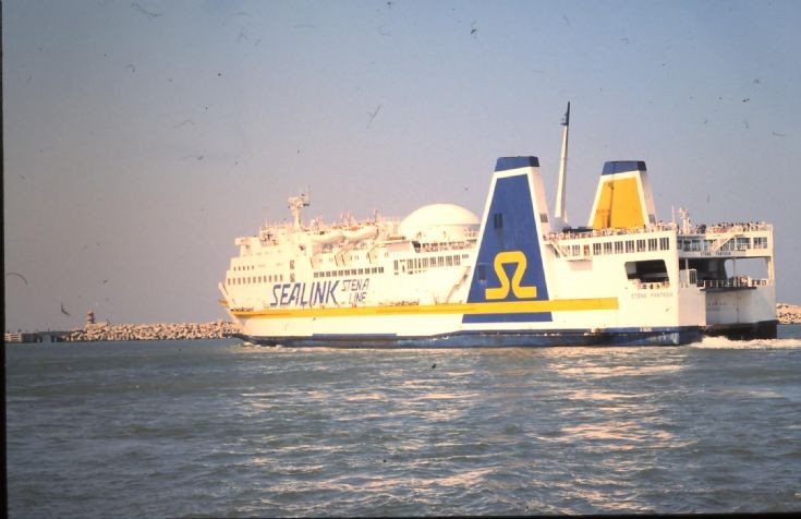 Sea Link's STENA FANTASIA