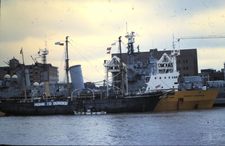 HMS DISCOVERY