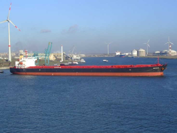 Bulk carrier Centurion