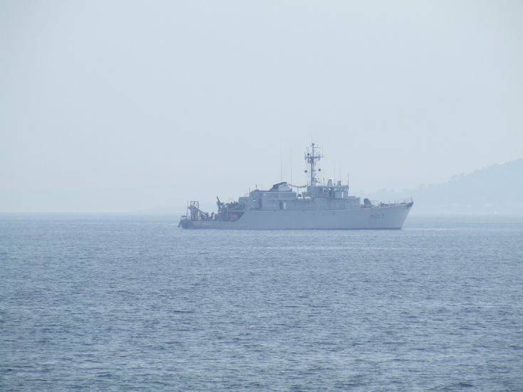 M653 Capricorne in the bay of Saint Raphael.