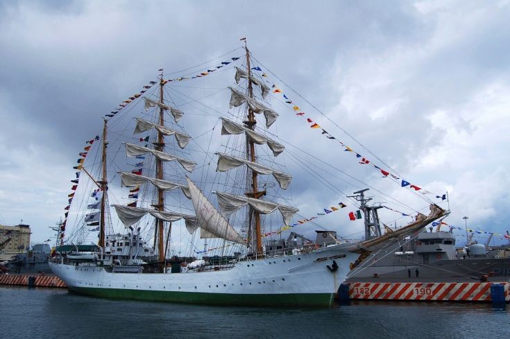 ARC Gloria