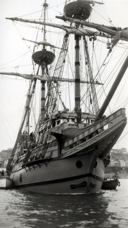 Black & White photo of old Sailing Ship